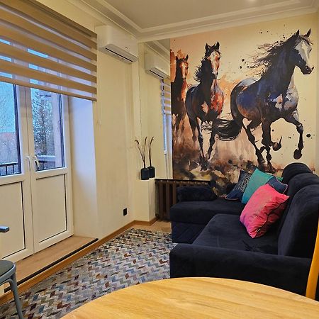 Luxury Stable 1 Apartment Rēzekne Exterior foto
